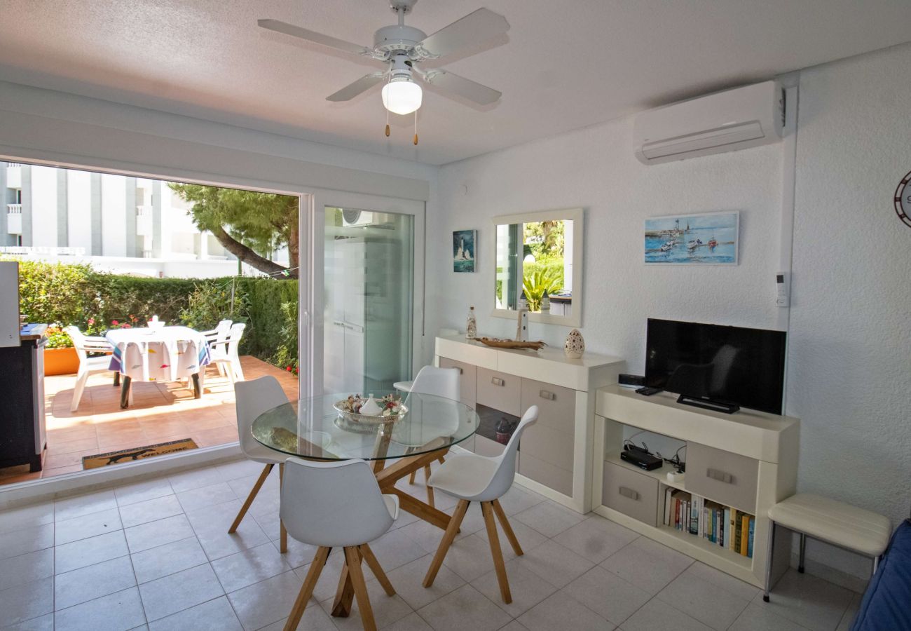 Apartment in Alcocebre / Alcossebre - Planta baja con jardín privado - Primera línea