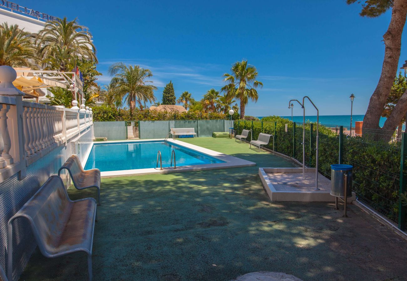 Apartment in Alcocebre / Alcossebre - Planta baja con jardín privado - Primera línea