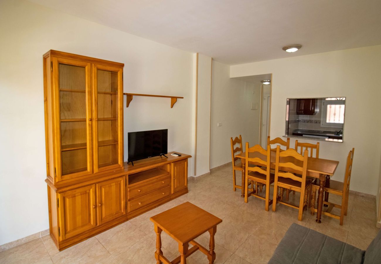 Apartment in Alcocebre / Alcossebre - Planta baja frente a la piscina - Madeira