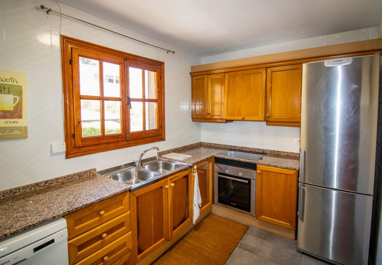 Townhouse in Alcocebre / Alcossebre - Casa Independiente a 100 metros de Playa Cargador