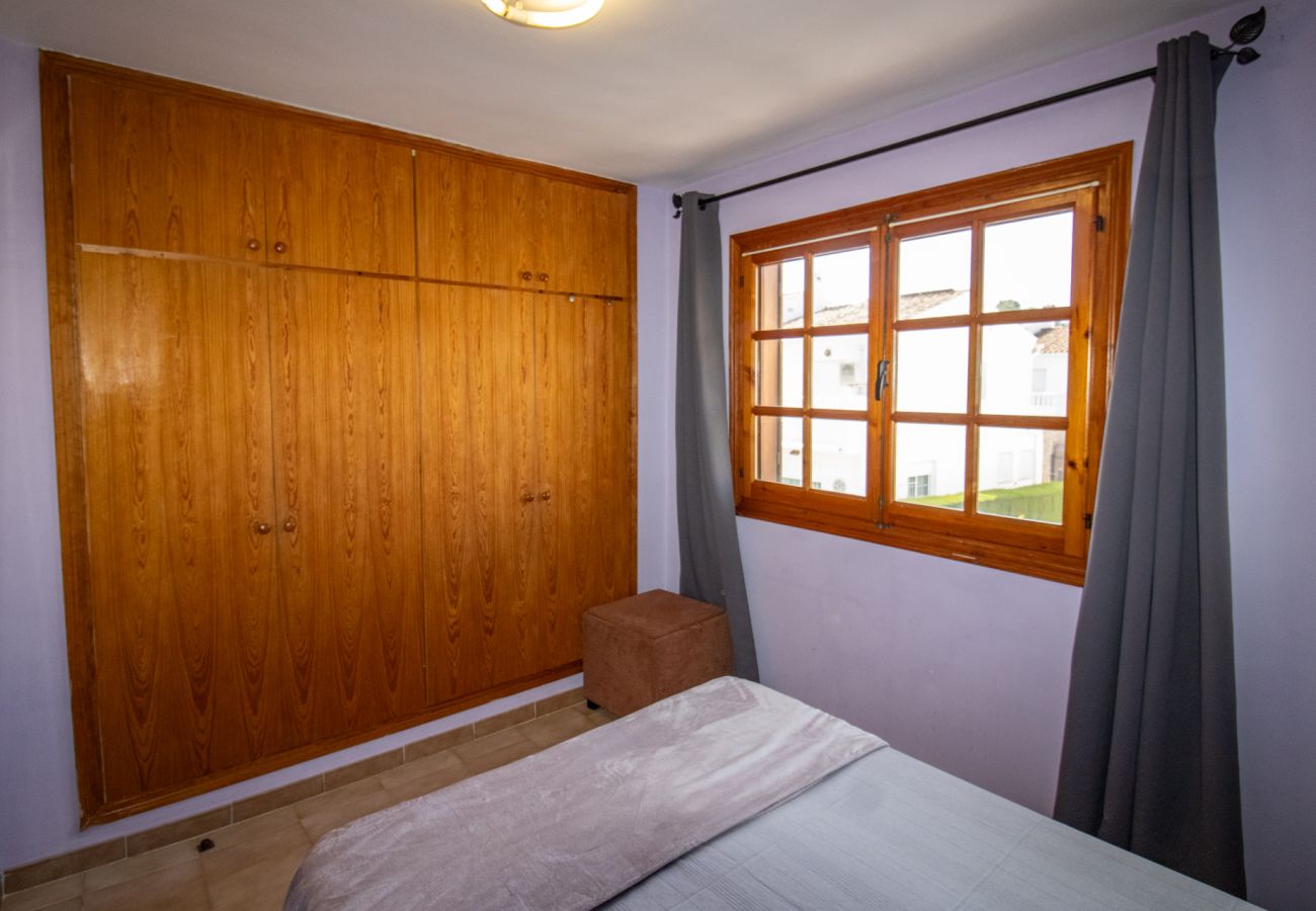 Townhouse in Alcocebre / Alcossebre - Casa Independiente a 100 metros de Playa Cargador