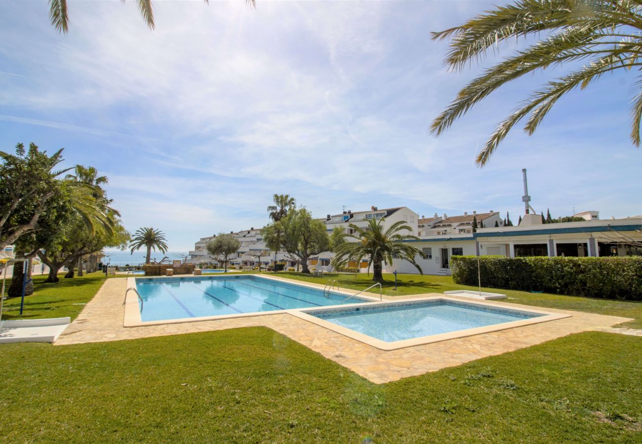 Apartment in Alcocebre / Alcossebre - Planta baja junto al mar - Voramar