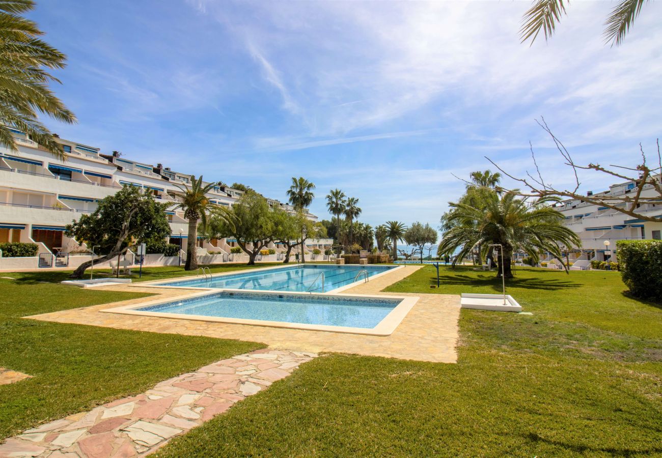 Apartment in Alcocebre / Alcossebre - Planta baja junto al mar - Voramar
