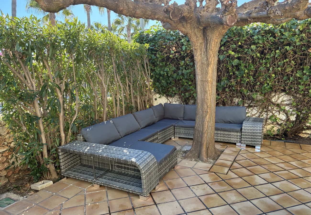 Villa in Alcocebre / Alcossebre - Villa de 3 dormitorios con jardín y barbacoa