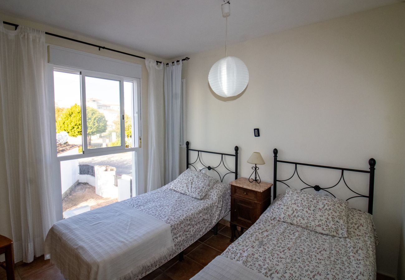 Terraced House in Alcocebre / Alcossebre - Adosado familiar para 6 Palm Beach II 