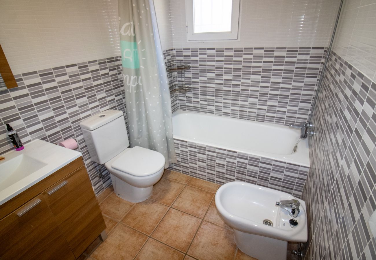 Apartment in Alcocebre / Alcossebre - Bajo Duplex en primera línea de mar - Alcossebre