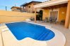 Villa in Alcoceber / Alcossebre - Villa con piscina en la playa Cargador