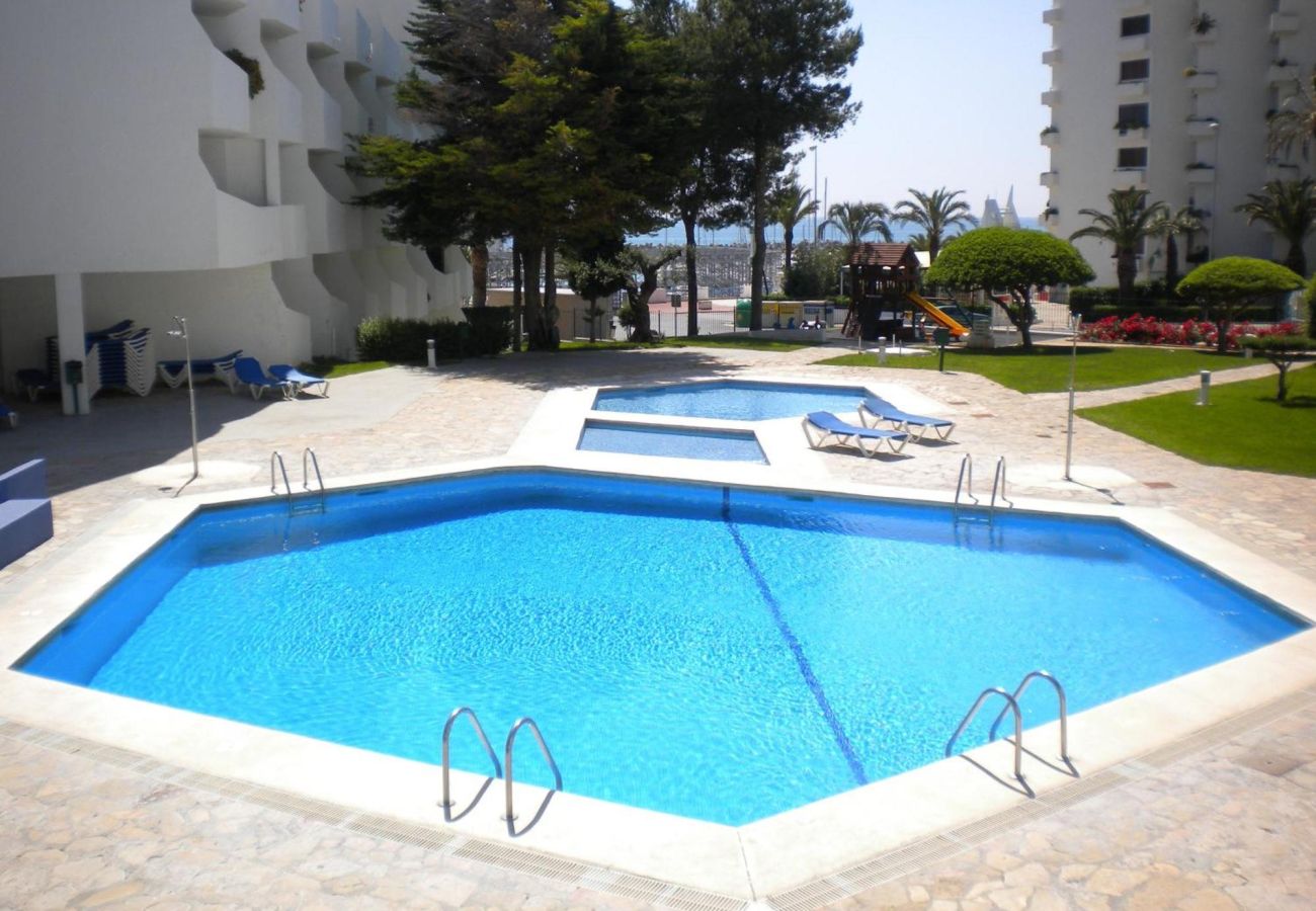 Apartment in Alcocebre / Alcossebre - Eurhostal · Apartamento para 4 en 1ª línea playa