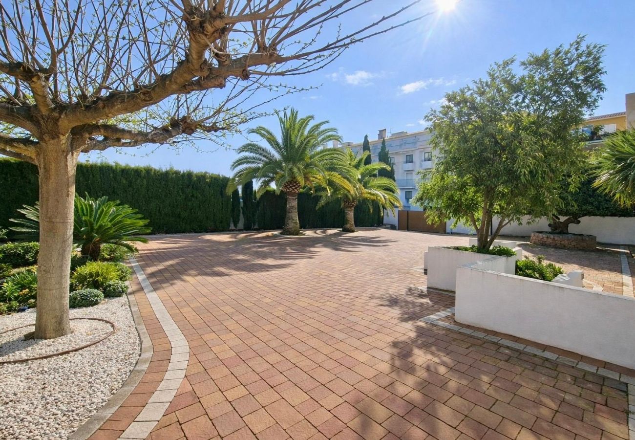 Villa à Alcocebre / Alcossebre - Exclusiva villa con piscina privada - Cargador