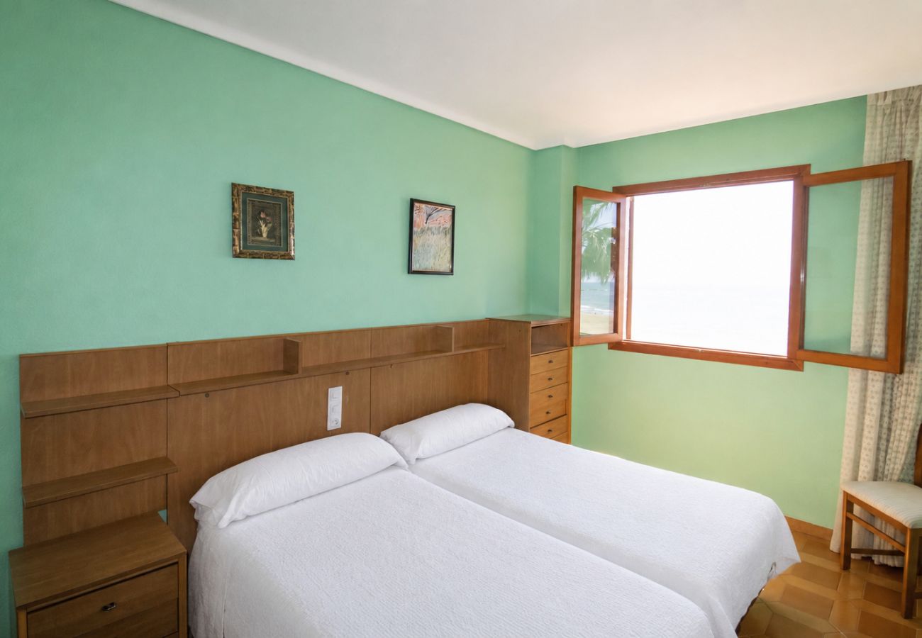 Appartement à Alcocebre / Alcossebre - APARTAMENTO EN PRIMERA LÍNEA Playa Cargador