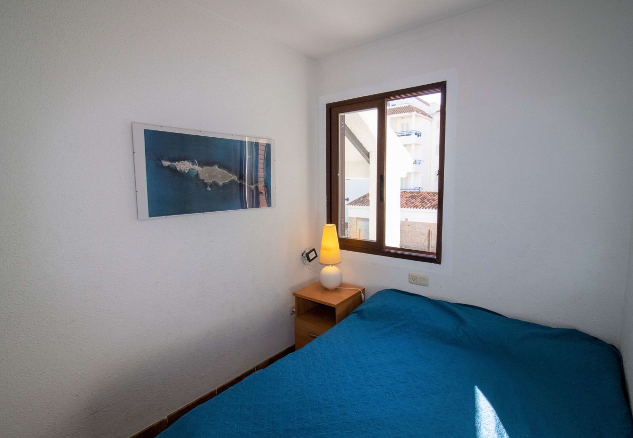 Maison mitoyenne à Alcocebre / Alcossebre - Casa adosada con piscina y jardín LAS FUENTES