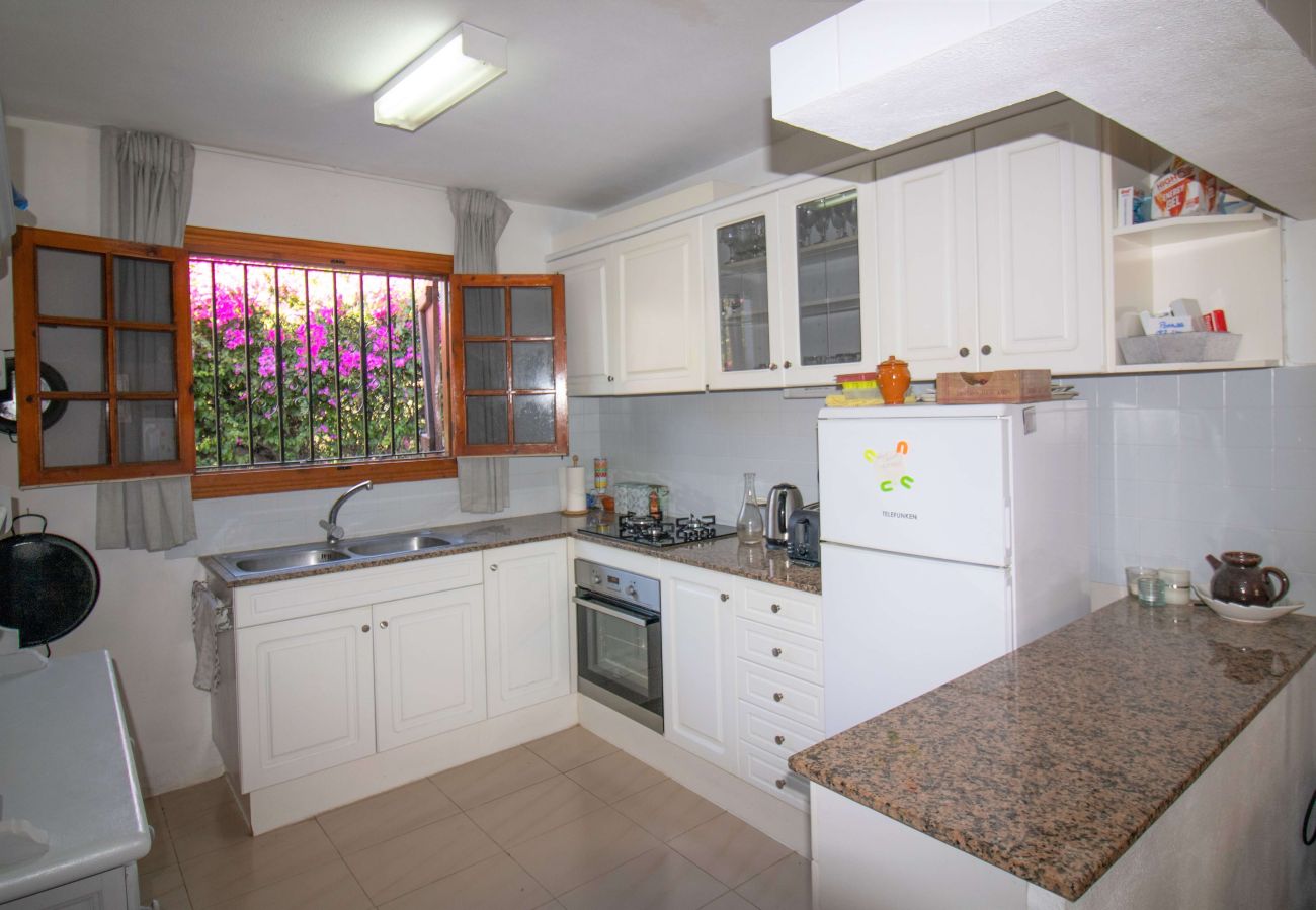 Maison mitoyenne à Alcocebre / Alcossebre - Casa adosada con piscina y jardín PLAYA ROMANA