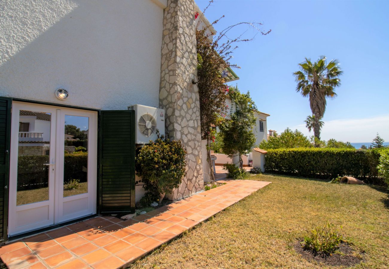 Villa à Alcocebre / Alcossebre - Villa con jardín privado y barbacoa CALA BLANCA