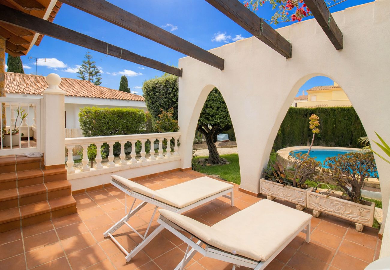 Villa à Alcocebre / Alcossebre - Villa con piscina , jardín y Barbacoa Alcossebre