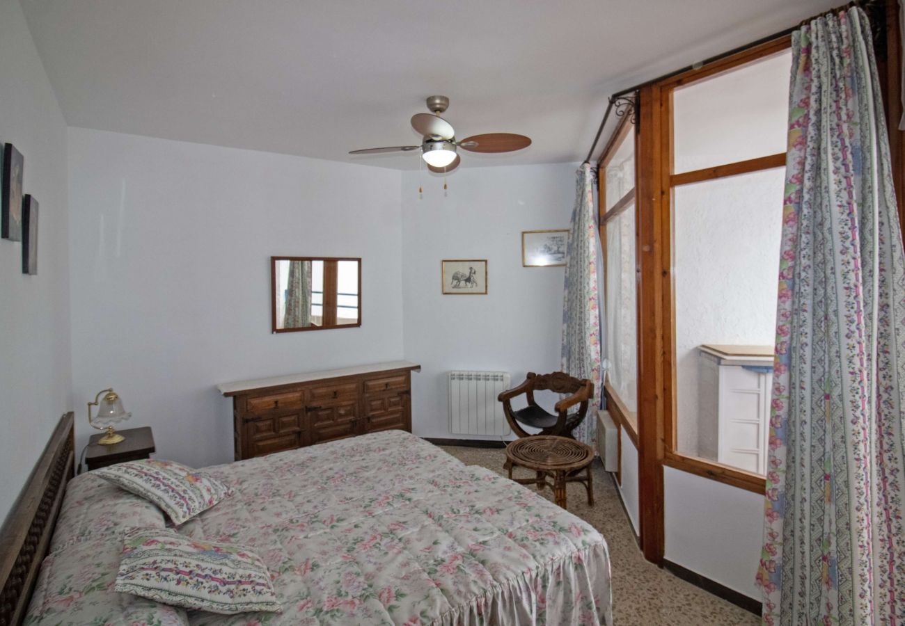 Maison mitoyenne à Alcocebre / Alcossebre - Adosado con piscina junto al puerto de Alcossebre