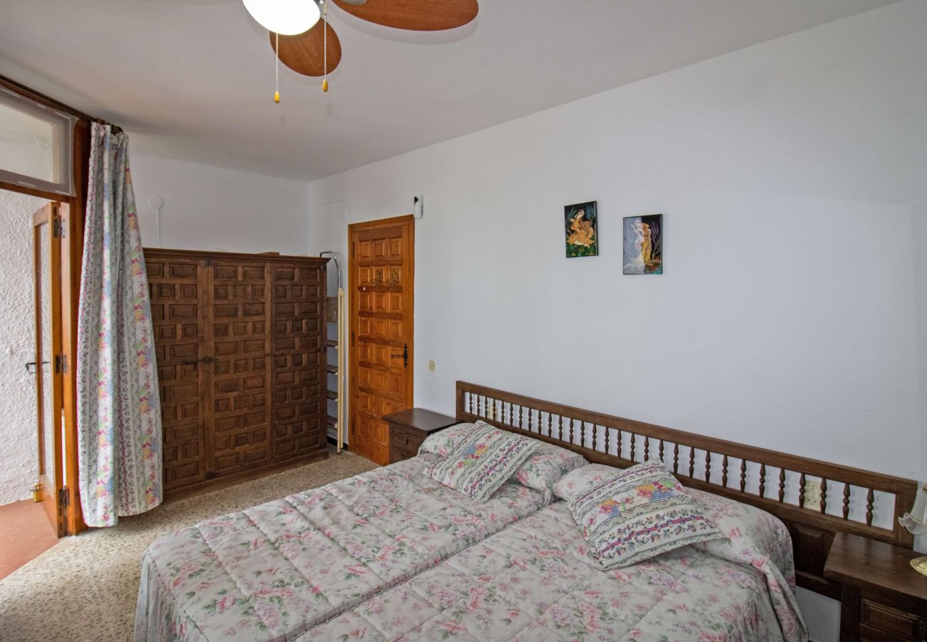 Maison mitoyenne à Alcocebre / Alcossebre - Adosado con piscina junto al puerto de Alcossebre