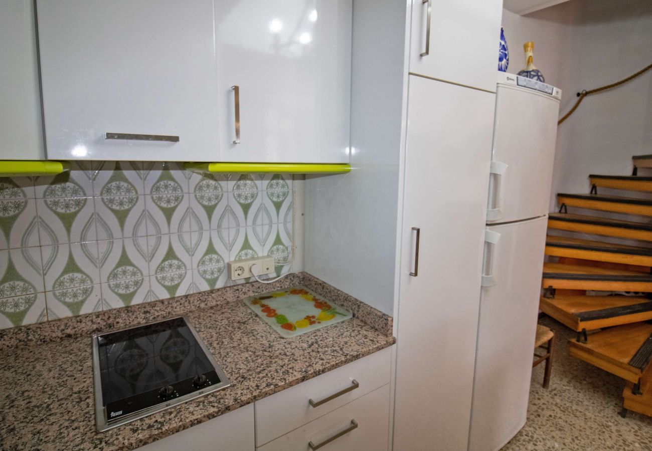 Maison mitoyenne à Alcocebre / Alcossebre - Adosado con piscina junto al puerto de Alcossebre