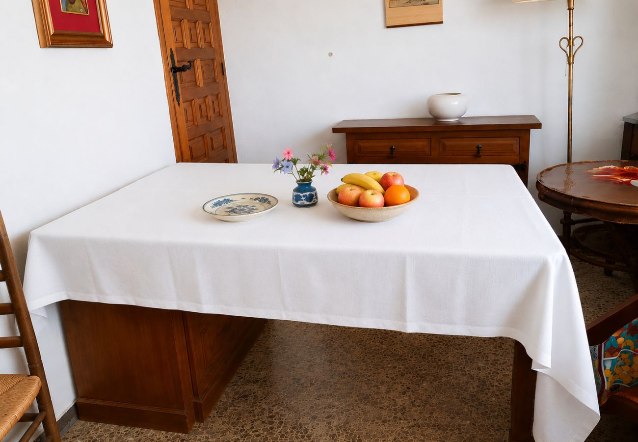 Maison mitoyenne à Alcocebre / Alcossebre - Adosado con piscina junto al puerto de Alcossebre