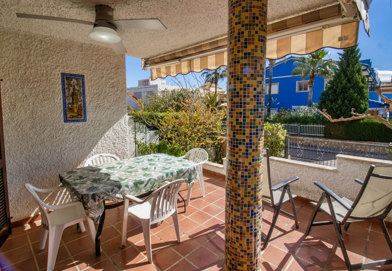 Villa à Alcocebre / Alcossebre - Villa de 3 dormitorios con jardín y barbacoa 
