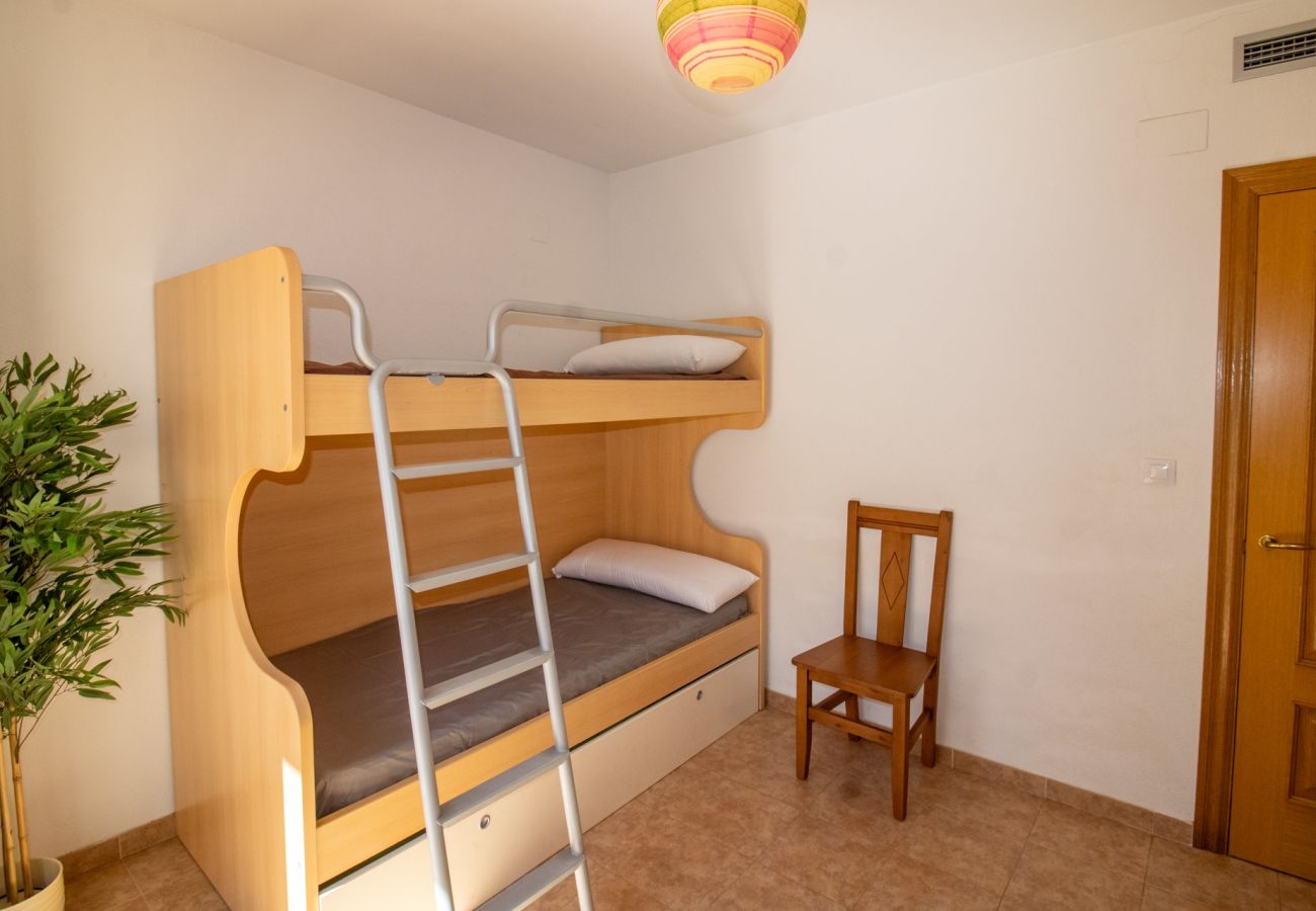 Appartement à Alcocebre / Alcossebre - Bajo con terraza y piscina PLAYA CARGADOR