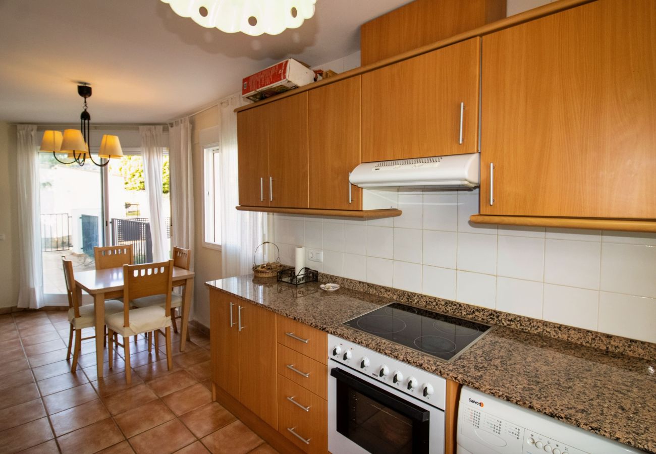 Maison mitoyenne à Alcocebre / Alcossebre - Adosado familiar para 6 Palm Beach II 