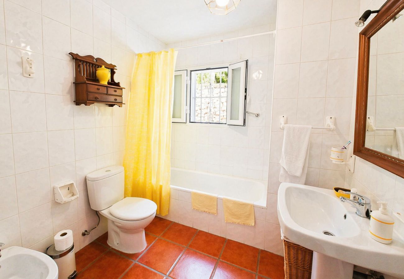 Villa à Alcocebre / Alcossebre - Luxury Villa con piscina y vistas privilegiadas