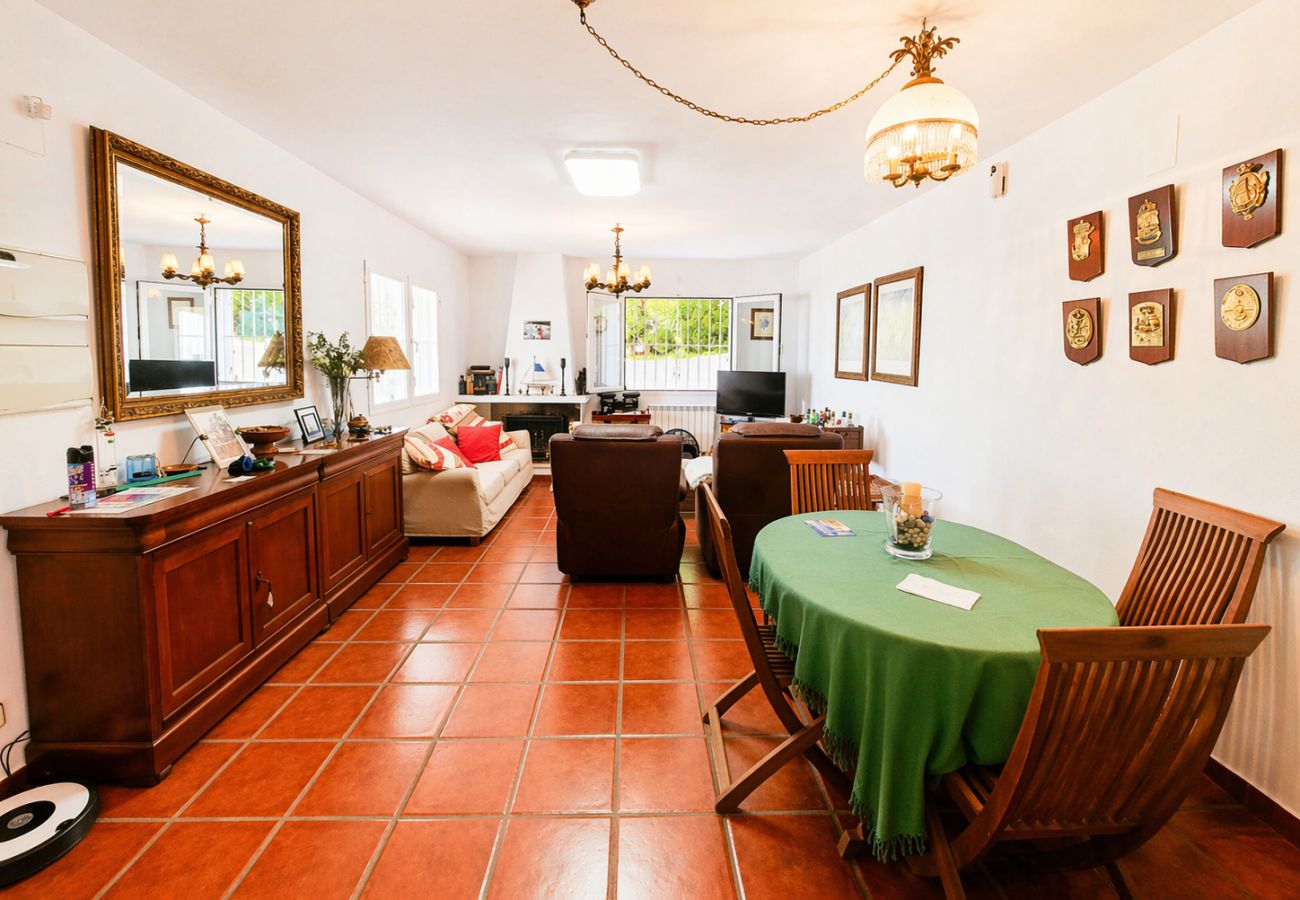 Villa à Alcocebre / Alcossebre - Luxury Villa con piscina y vistas privilegiadas